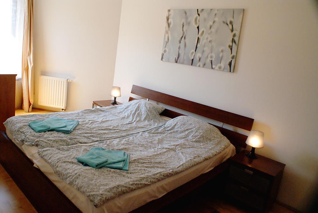 Gozsdu Suite Apartment Budapeste Exterior foto