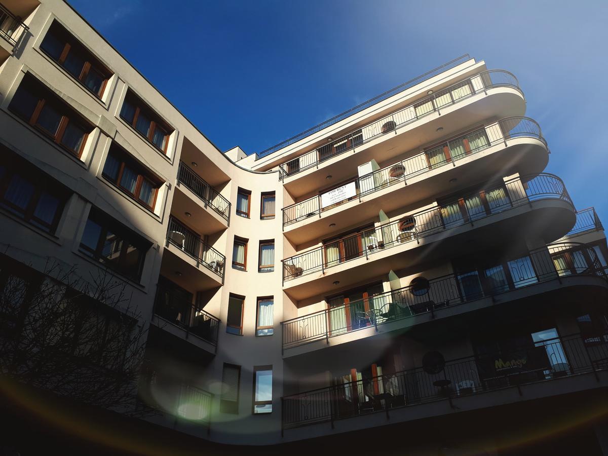 Gozsdu Suite Apartment Budapeste Exterior foto