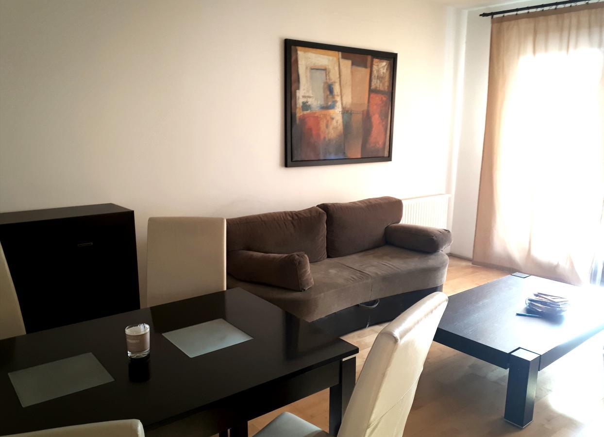 Gozsdu Suite Apartment Budapeste Exterior foto